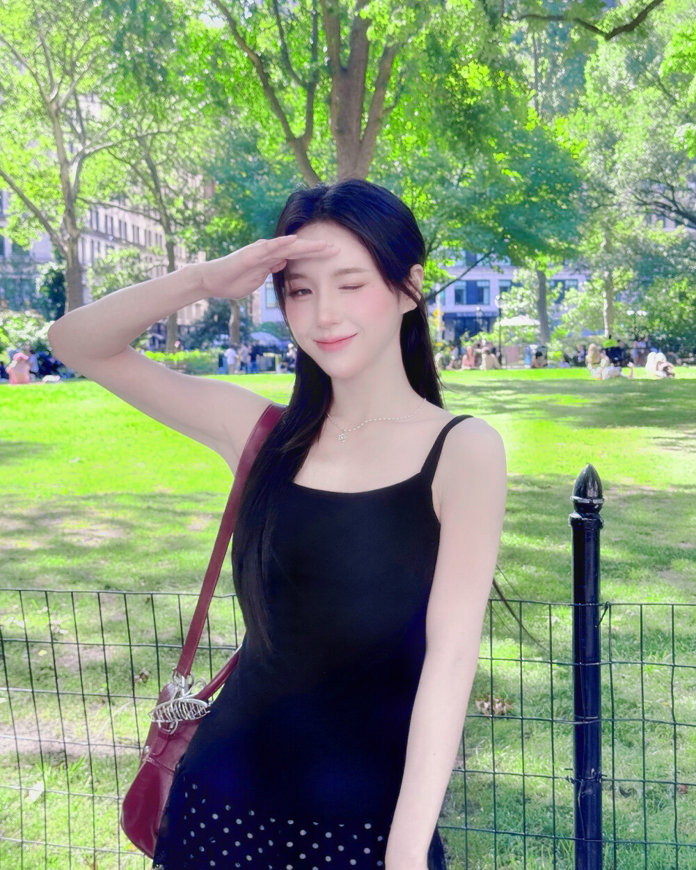 你是我未曾拥有无法捕捉的亲昵