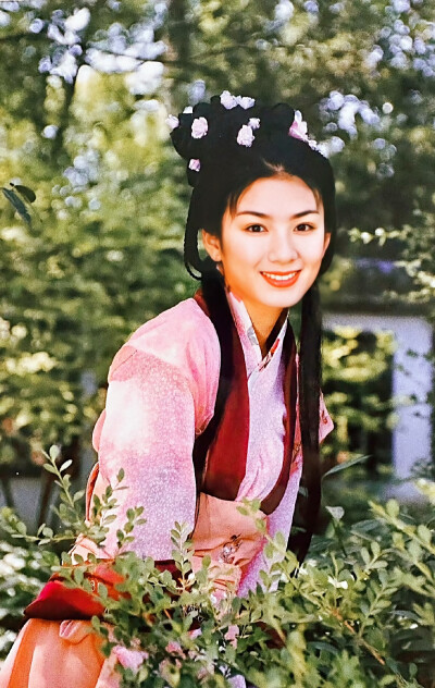 黄奕