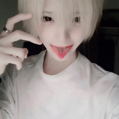 _   ̫ _