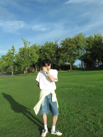 田栩宁