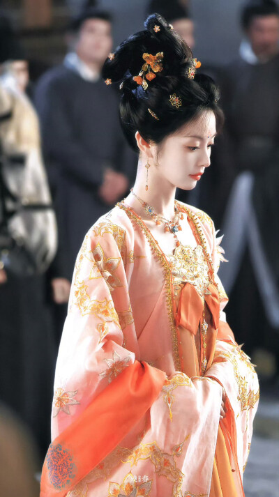田曦薇 武祯