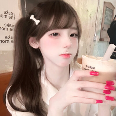 女头
二传头像注明出处