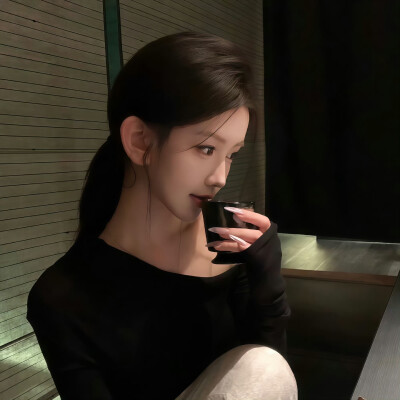 女头