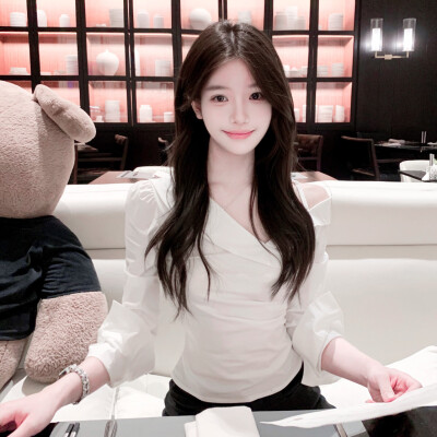 女头
二传头像注明出处