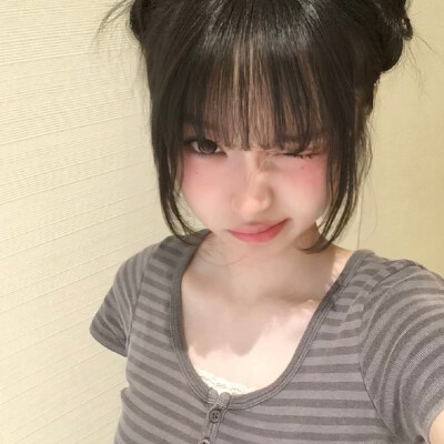 女头
女生头像