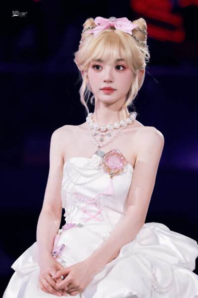 田曦薇