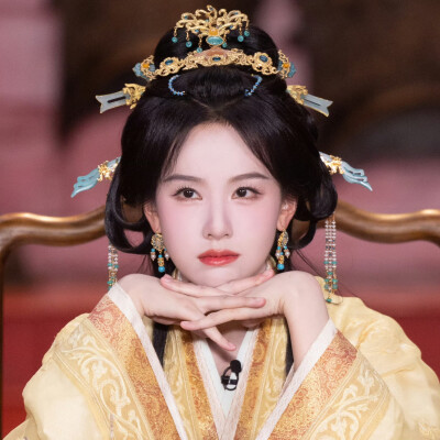 陈都灵