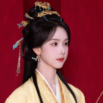 陈都灵