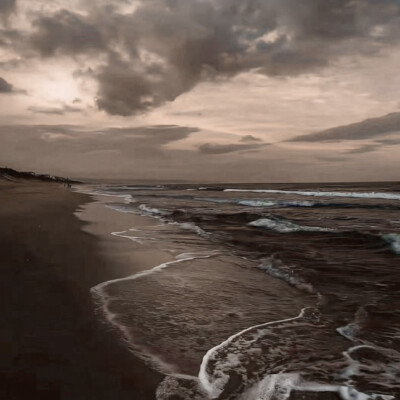 淹死在记忆的泪腺里却误以为走进爱的回南天