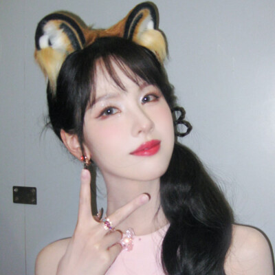 陈都灵
