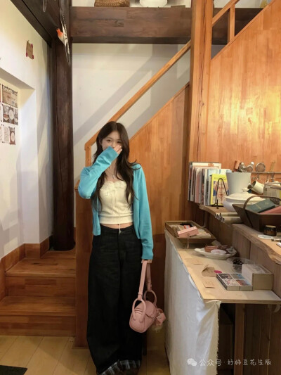 女头