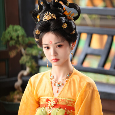 田曦薇