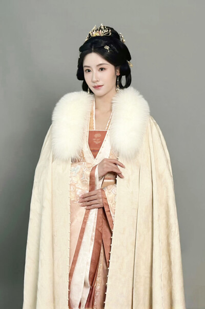 锦月如歌 白容微