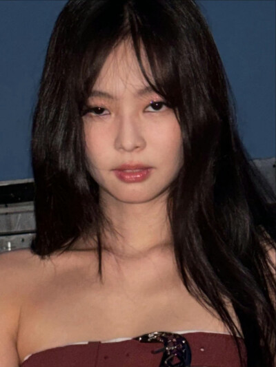 妮