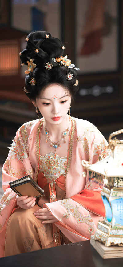 田曦薇 武祯
