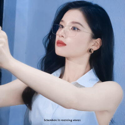 张婧仪