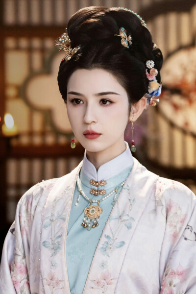 锦月令 凤作人