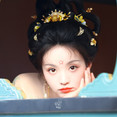 田曦薇