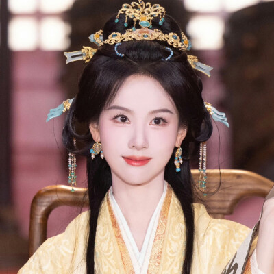 陈都灵
