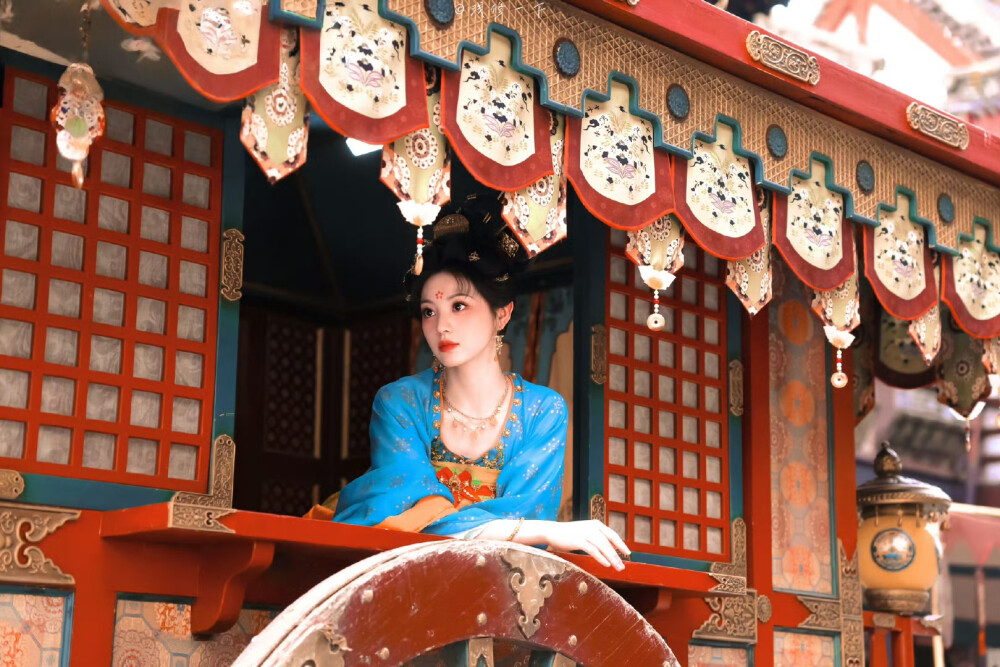 田曦薇 武祯
