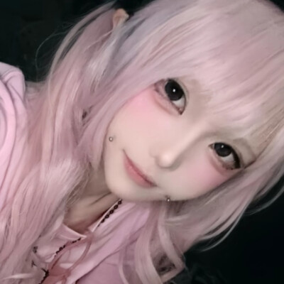 =⩌⩊⩌=