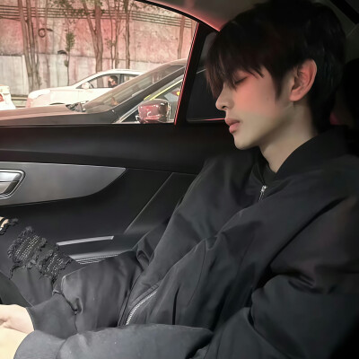 真人男头