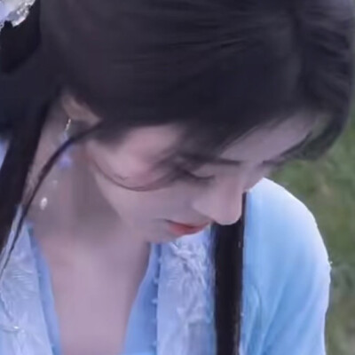 鞠婧祎