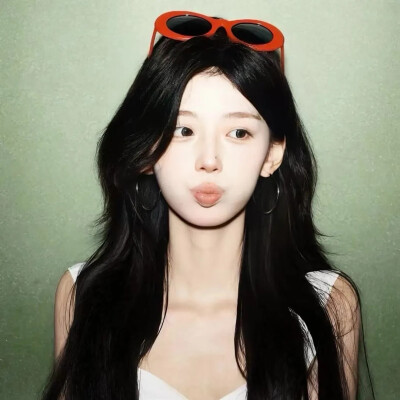 女头
