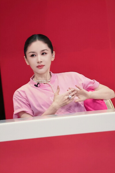 王子文