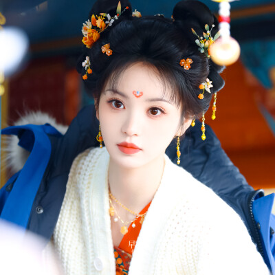 田曦薇