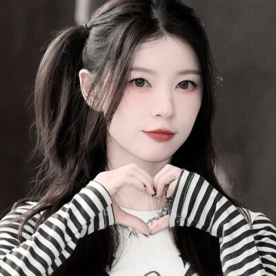 淹死在记忆的泪腺里却误以为走进爱的回南天