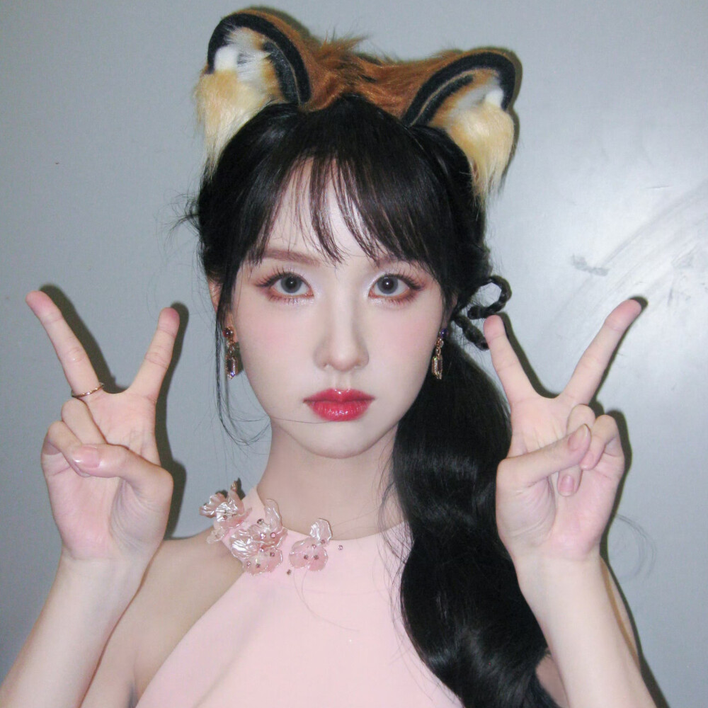 陈都灵