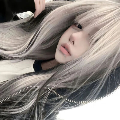 女头