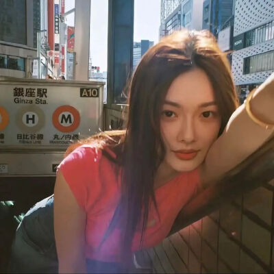 女头