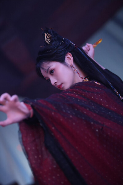 田曦薇