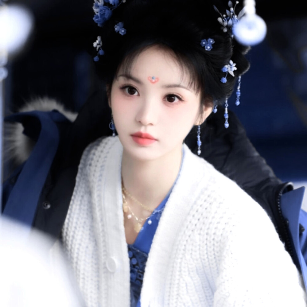 白日为人 夜晚成妖