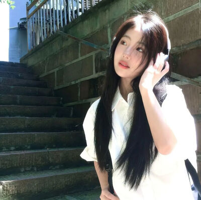 女头