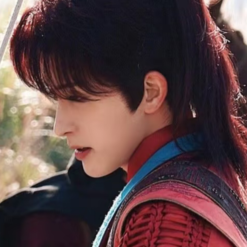 不用看了这是一组敖瑞鹏，名朋发的那个也是我