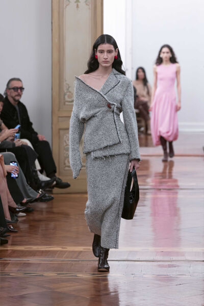 Alberta Ferretti 2025