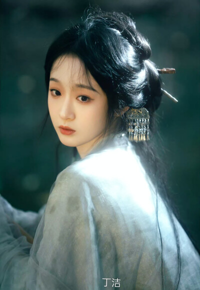 丁洁