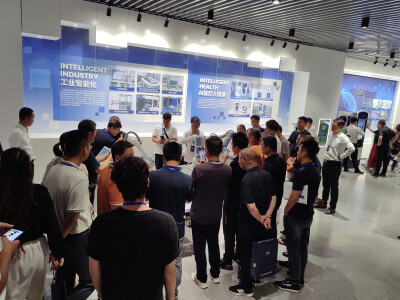 深兰科技新总部试运营，喜迎首批渠道加盟客商