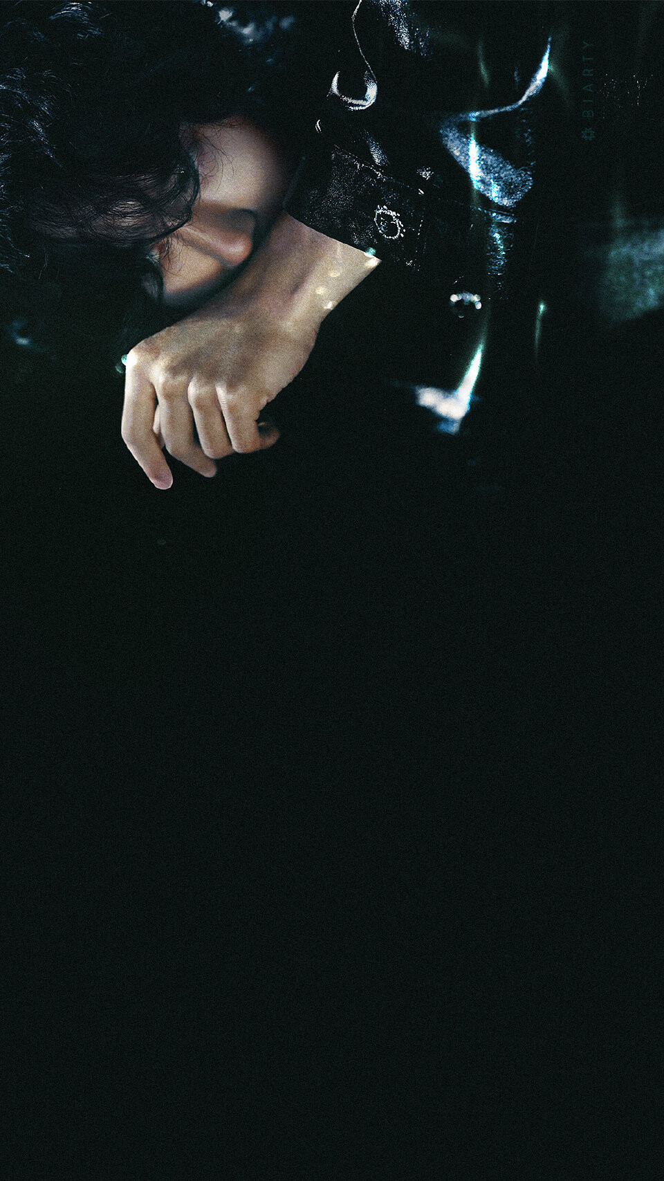 王一博 壁纸
见水印