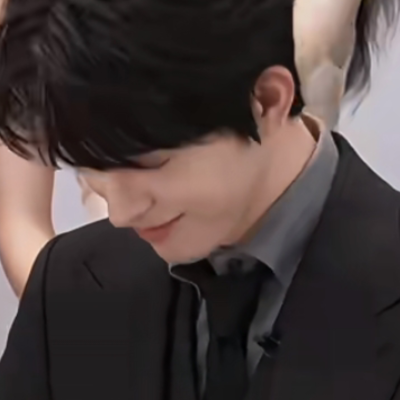 不用看了这是一组敖瑞鹏，名朋发的那个也是我