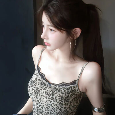 女头