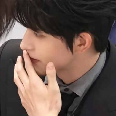 不用看了这是一组敖瑞鹏，名朋发的那个也是我