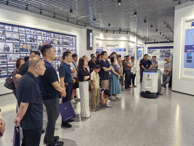 深兰科技新总部试运营，喜迎首批渠道加盟客商