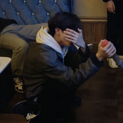 你当然可以去找以前的我告状 可是我已经不在那里了