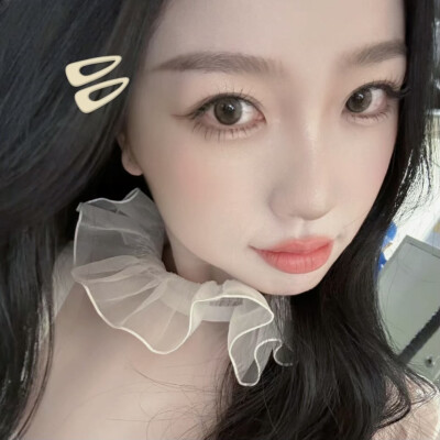 一套蝴蝶结