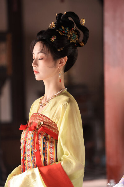古装