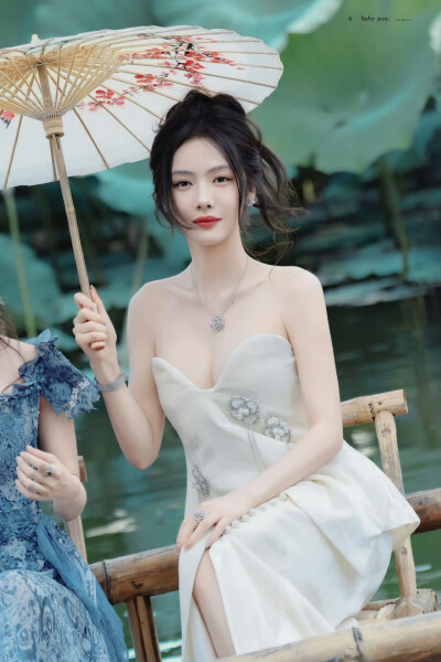 蔡文静